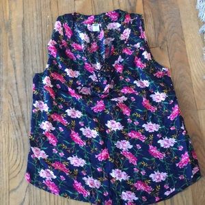 Old navy blouse tank